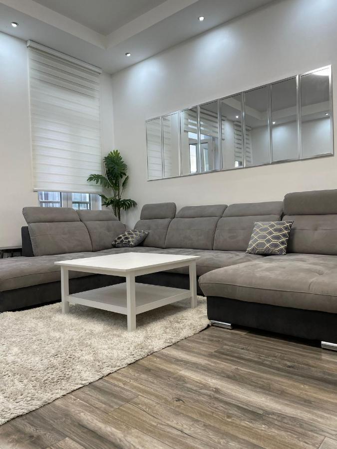Апартаменти Duplex Situe A 2Min De La Gare Du Nord Брюссель Екстер'єр фото